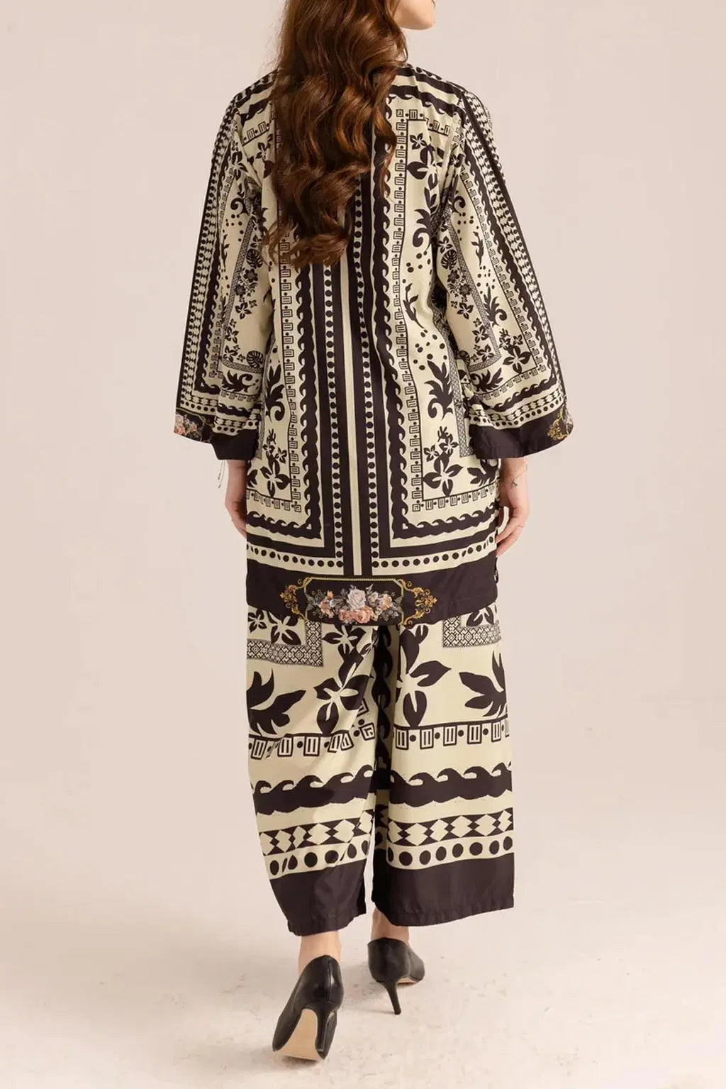 Stylish Printed V-Neck Shirt and Plain Trouser Set - 2 Pcs for Women